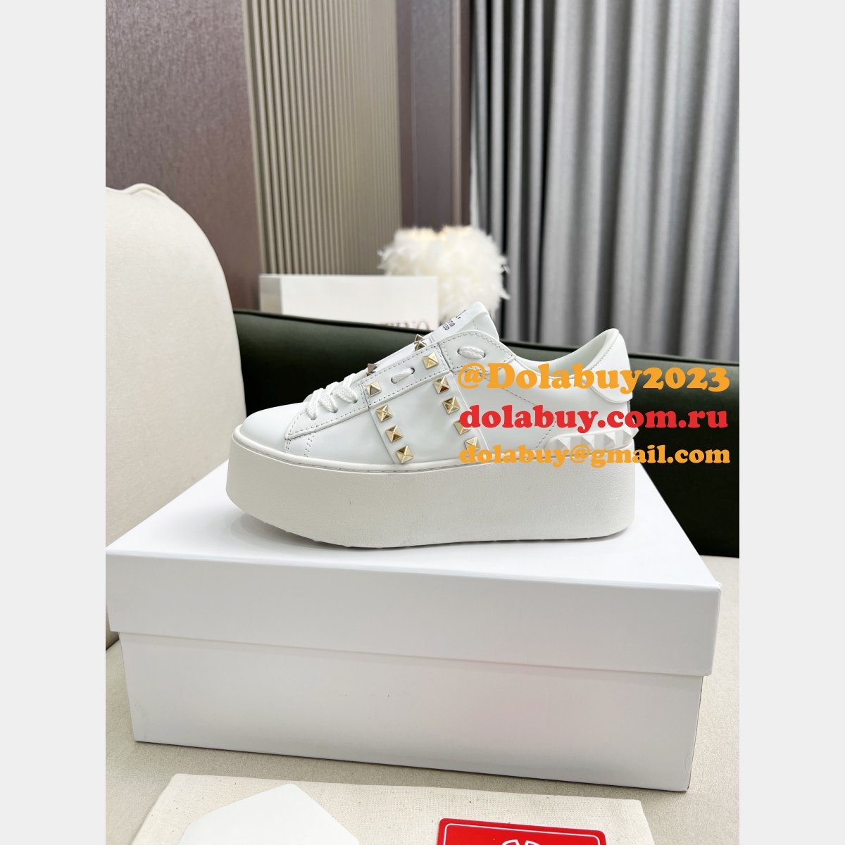 Valentino Replica Garavani Rockstud Untitled Platform Shoes