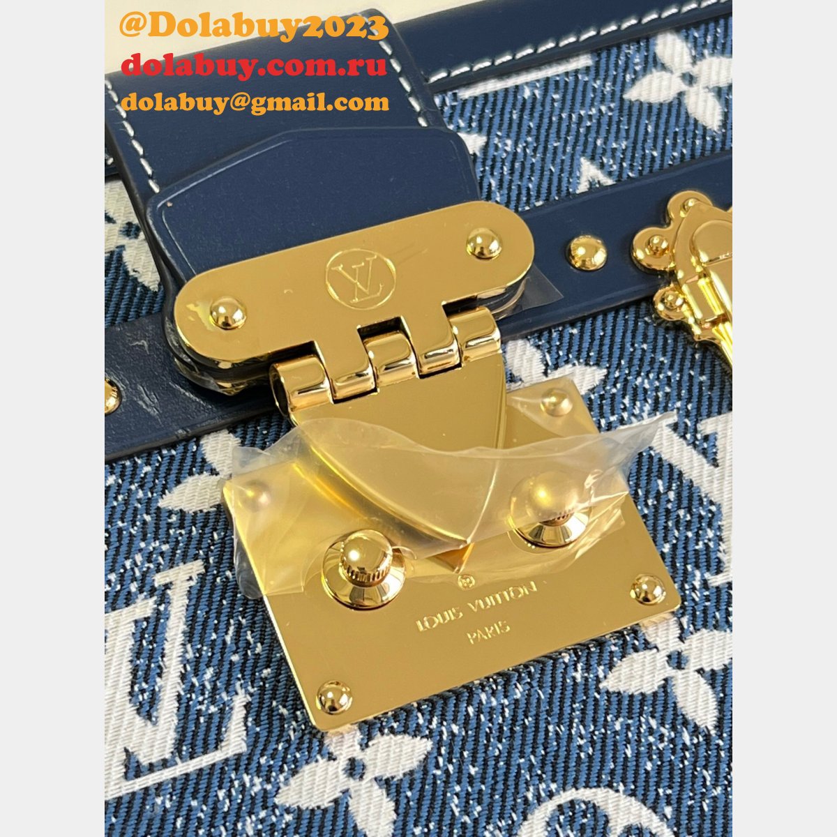 Louis Vuitton UK M59717 Crossbody Formal Style Bridal Logo Denim Casual Style