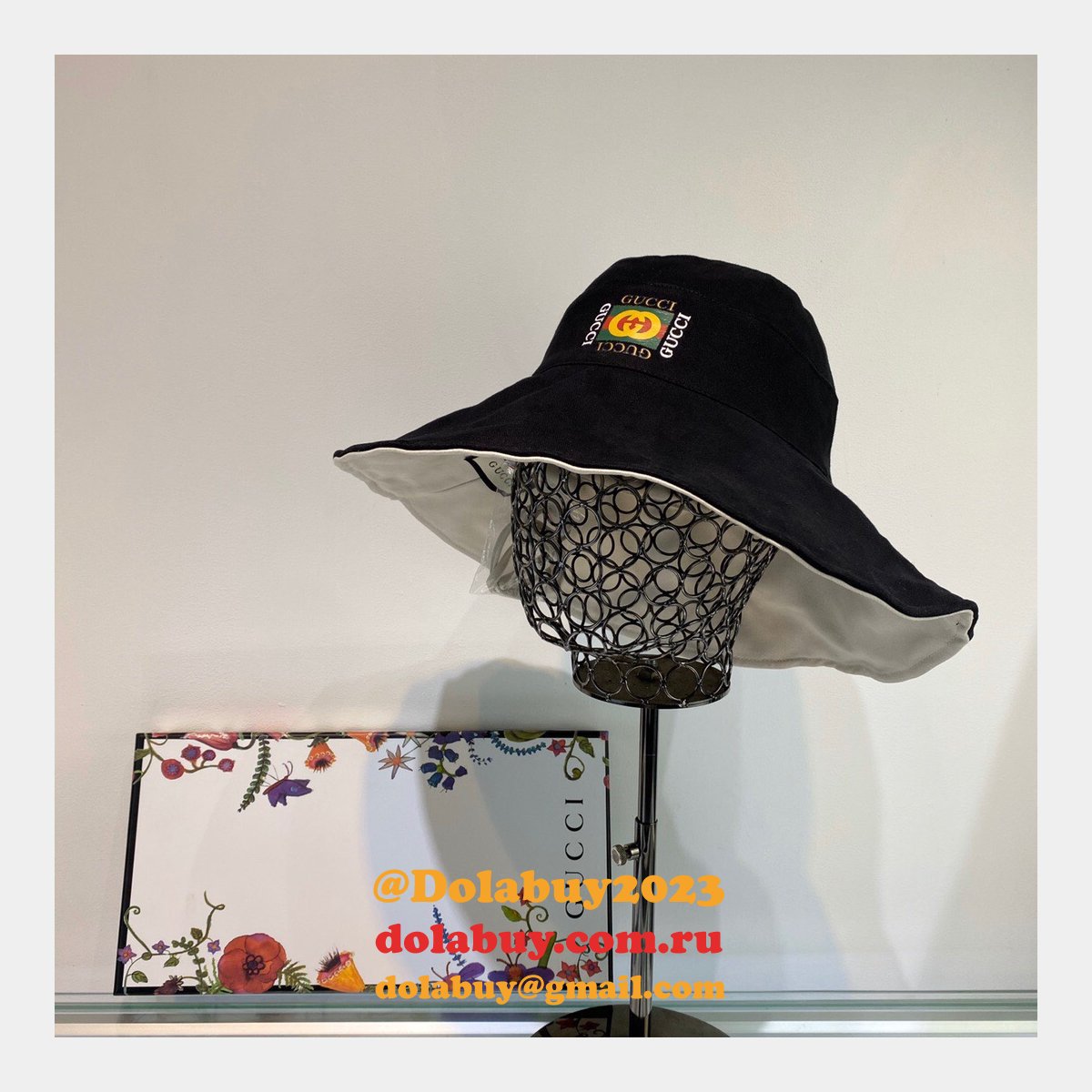 fake G*u*i wearable on both sides hats