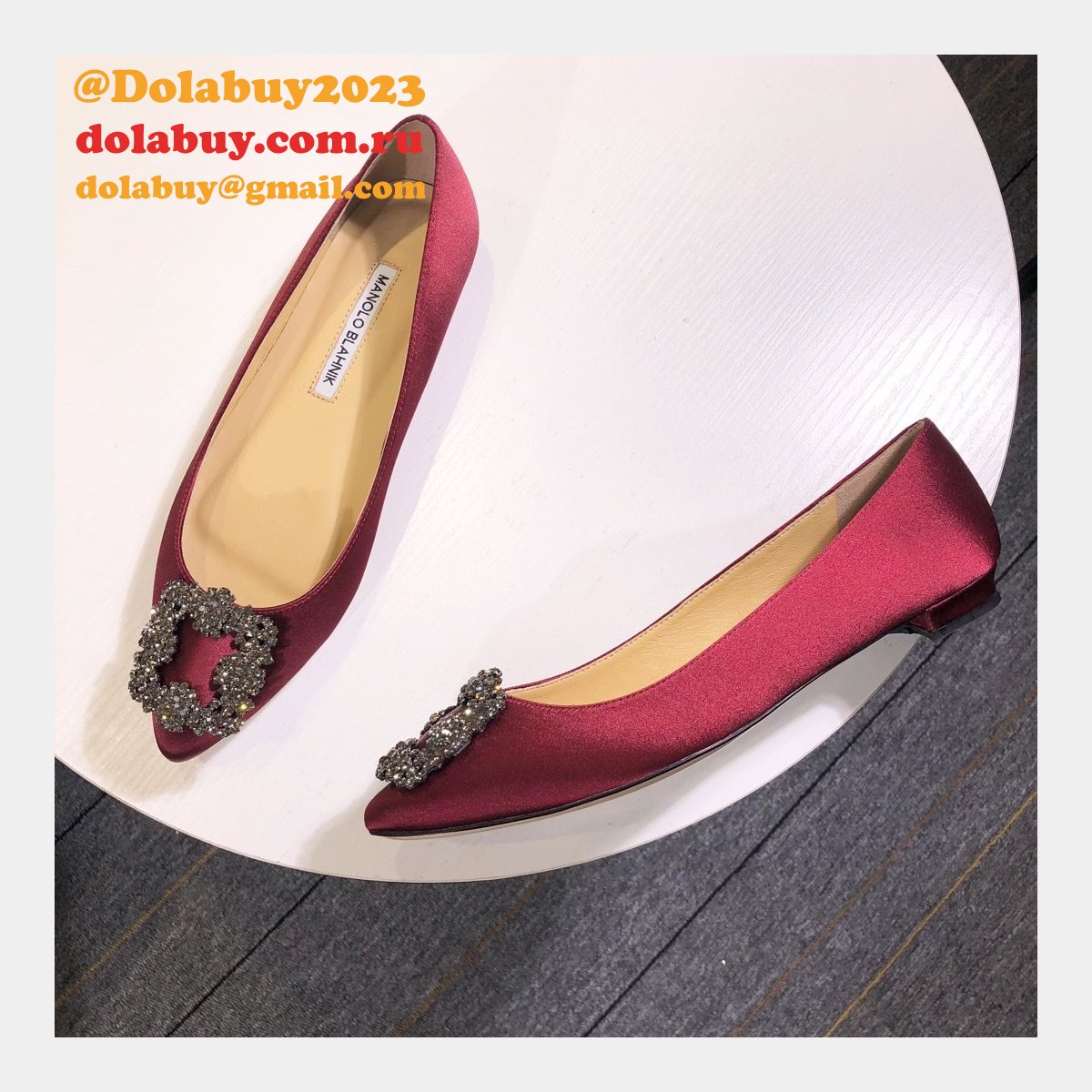 Cheap Manolo Blahnik Flat Shoes