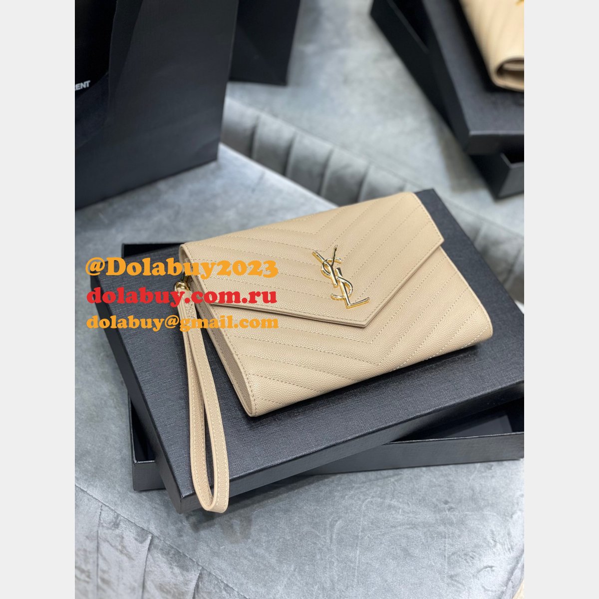 Buy Replica YSL Saint Laurent Monogram Clutch 617662 Quilted Grain