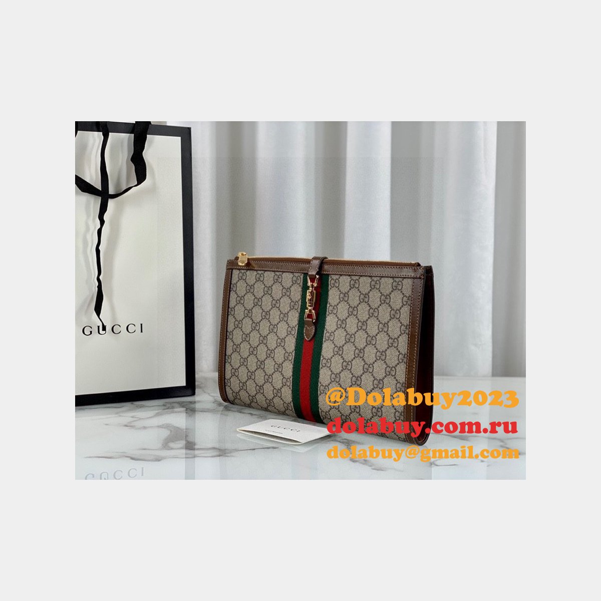 G*u*i high quality beige jackie 1961 pouch beige bag