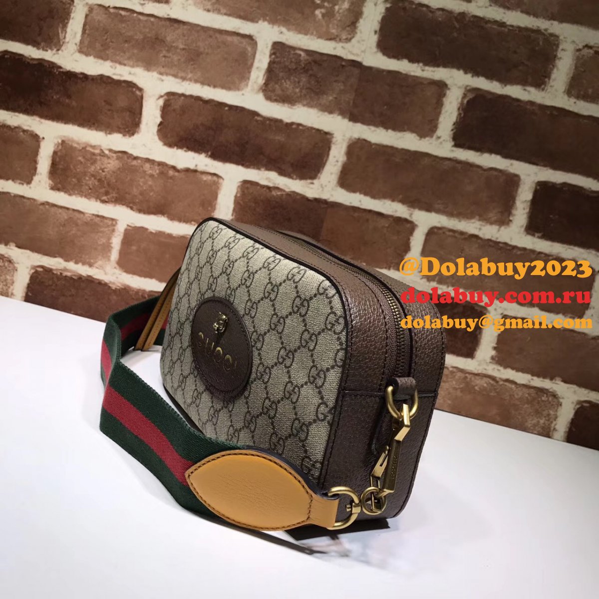 top quality G*u*i replica neo vintage gg supreme messenger 476466 bag