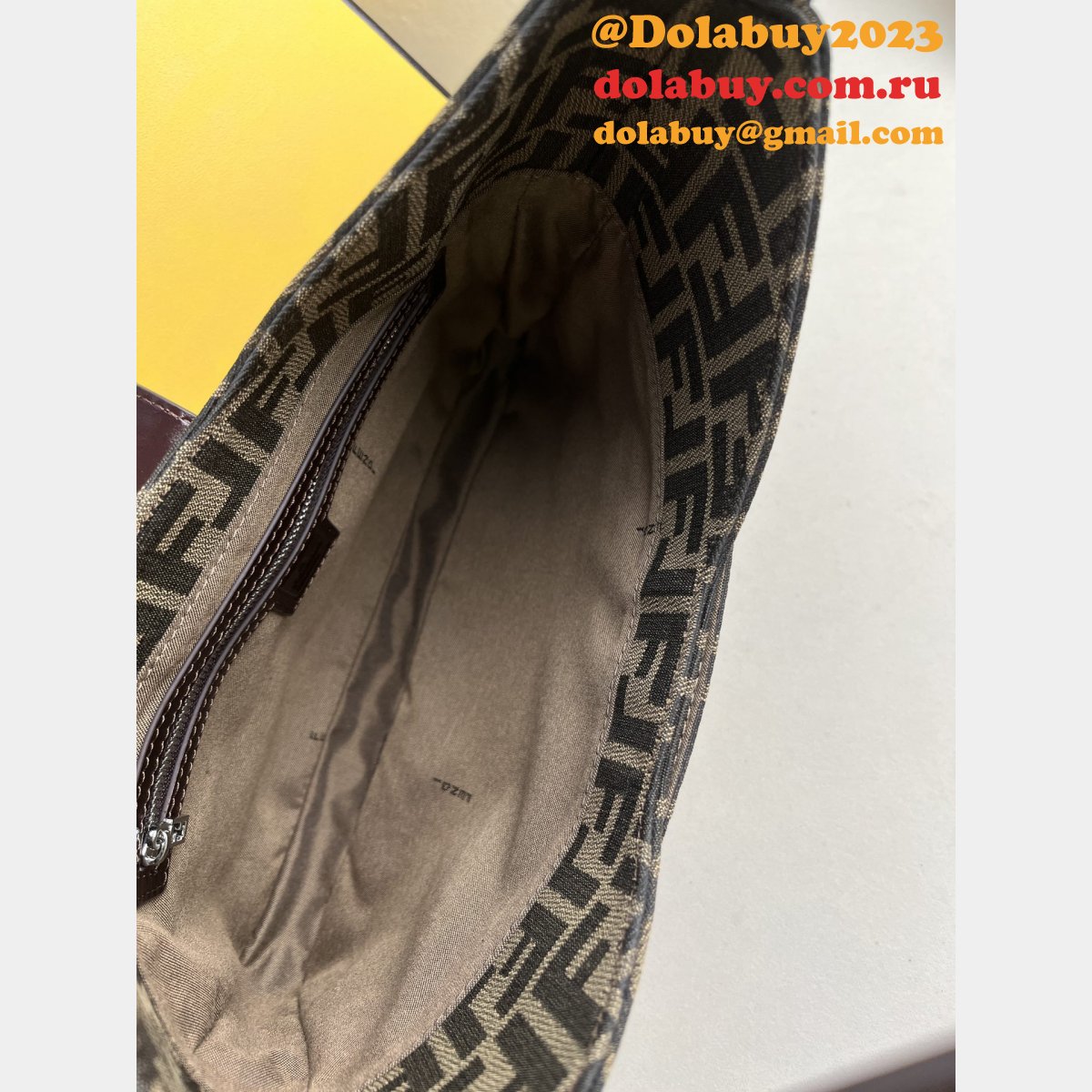 knockoff F**di vintage cheap armpit bag