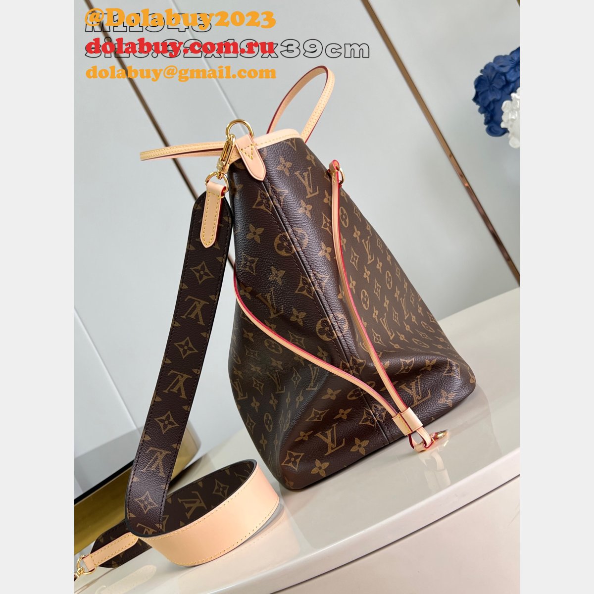 Louis Vuitton Duplicate Neverfull Bandoulière Inside Out GM M11948 Bag