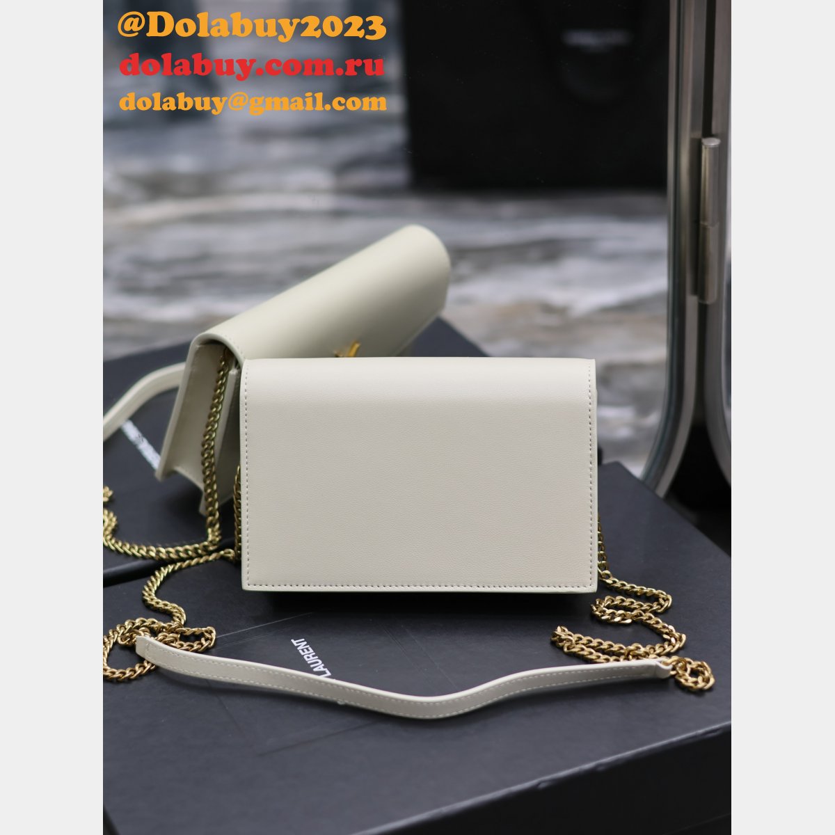 Replica YSL 19cm Fake Saint Laurent WOC Monogram Chain 393953 Bag