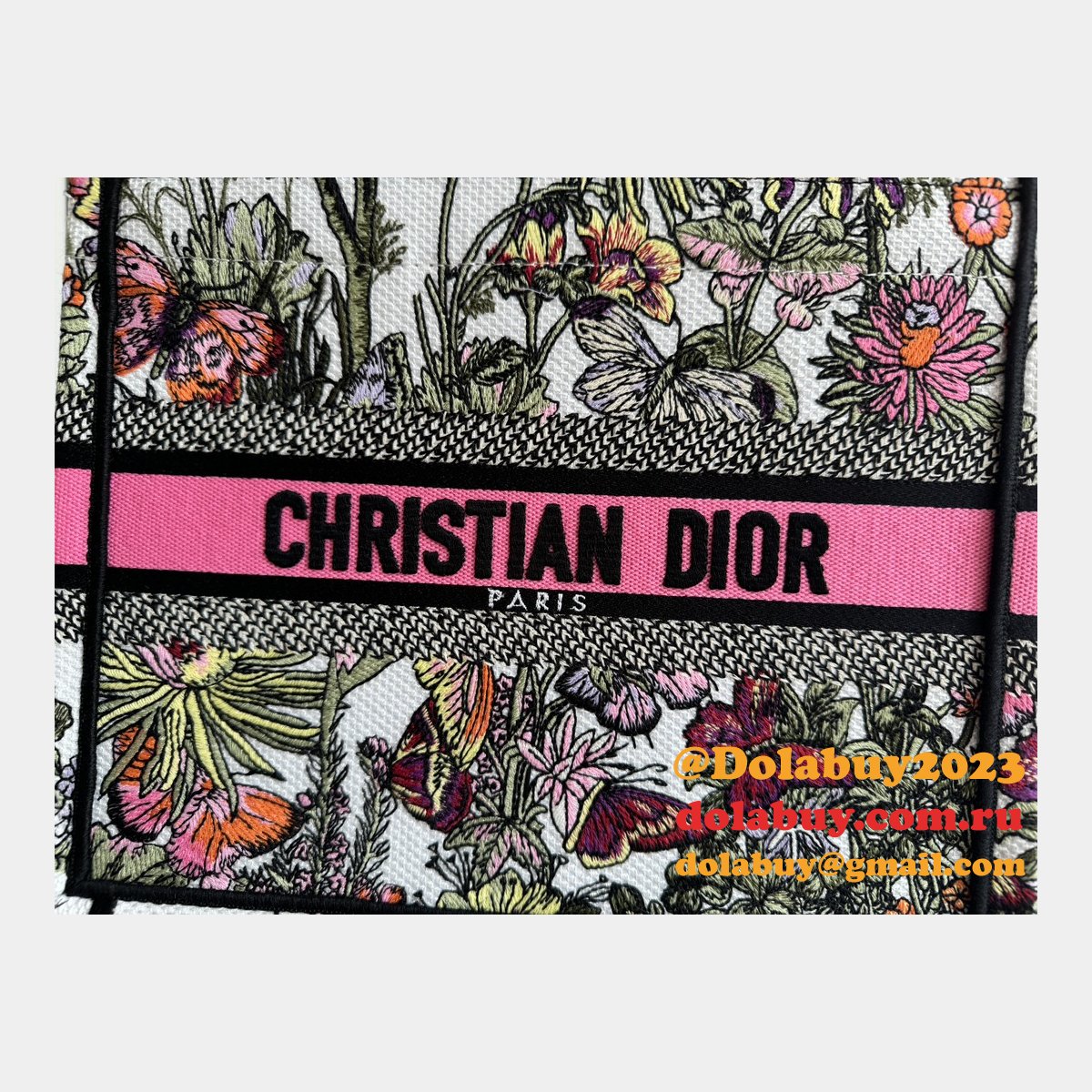 The Best Ways to Buy Replica CD Book Tote Dior Bags