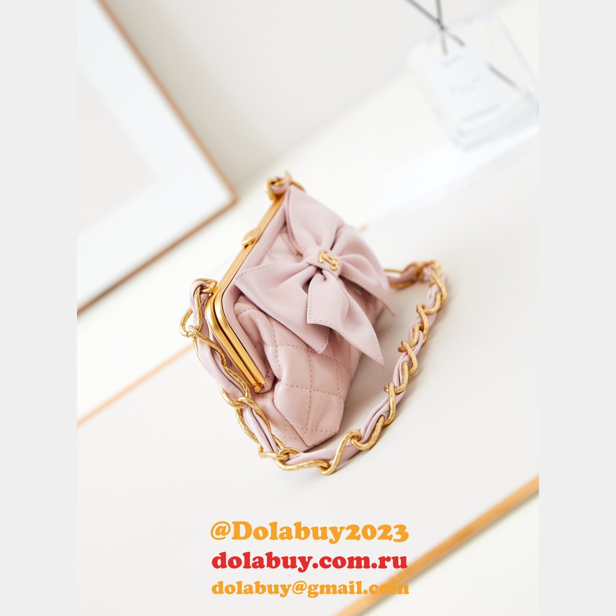 Luxury Designer AP4027 Replica Bow Frog Bag