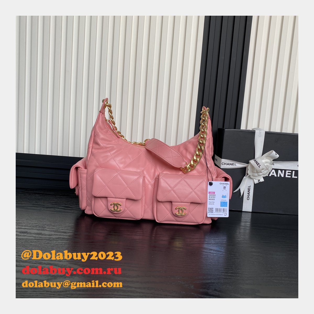 Replica Luxury AS5302 Maxi Hobo Shiny Bag