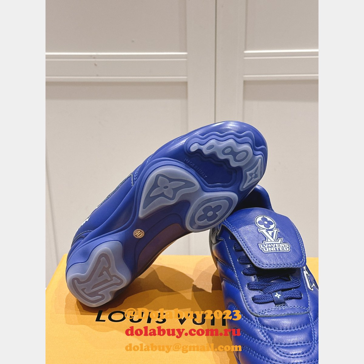 Wholesale 7 Star LV Footprint Soccer Sneaker