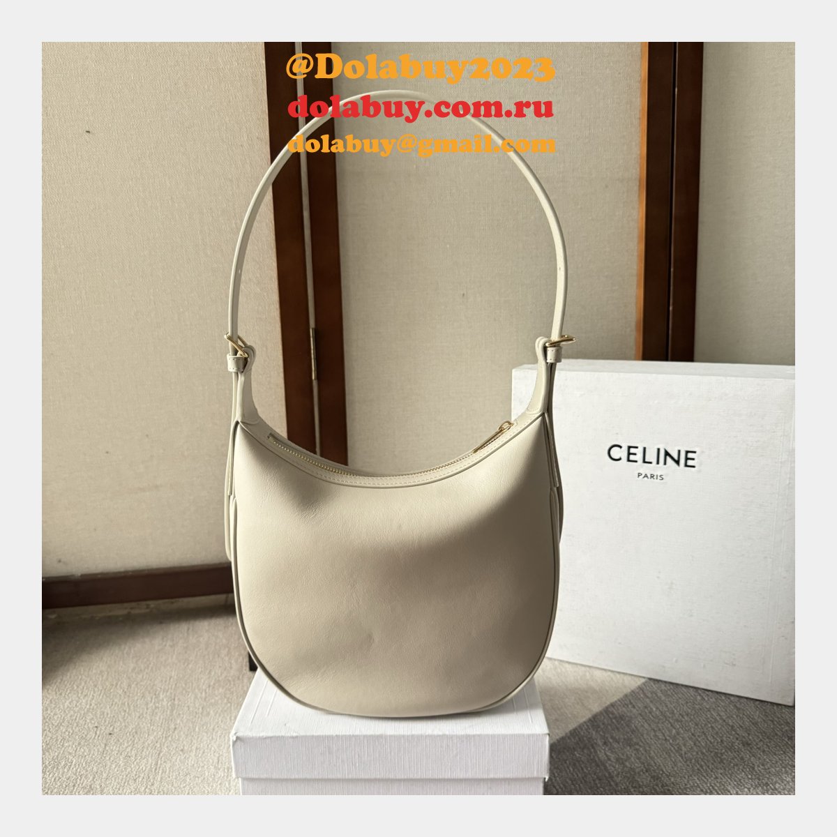 Celine Inspired 117253 Small Heloise Cuir Triomphe Bag