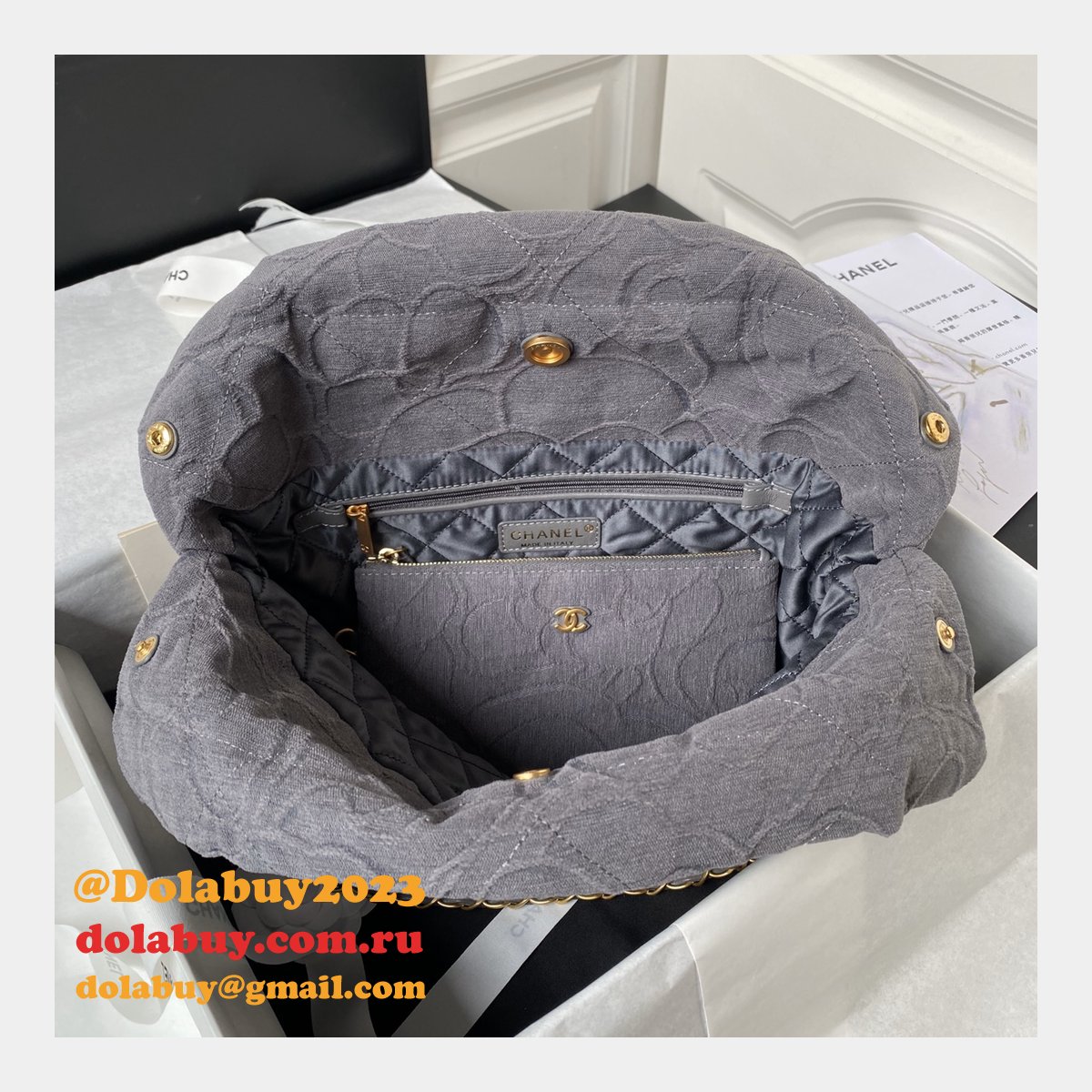 Buy Best High-Quality Camellia 22 CC Bag AS3260 35cm