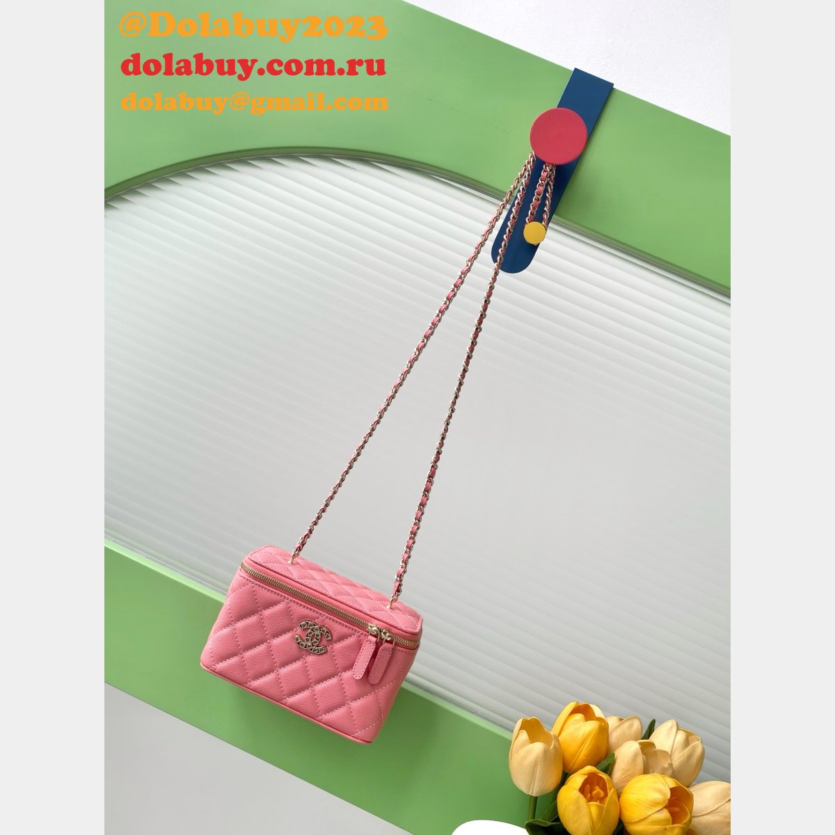 Luxury Long Vanity AP4530 Replica Chain Shiny Bag