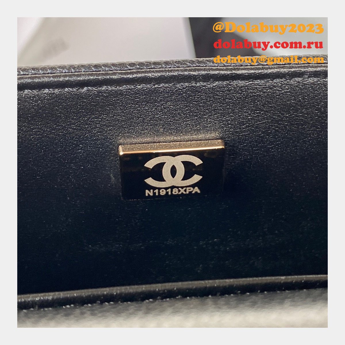 Replica Wholesale Boy Messenger Velvet AS3350 Gold-Tone Bag