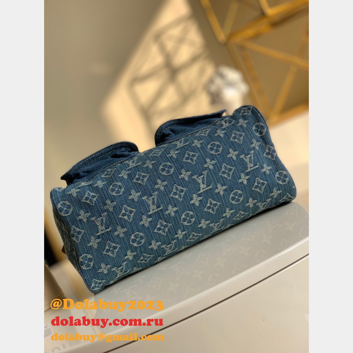 UK Louis Vuitton Wholesale Neo Speedy M95019 Fake Handbag