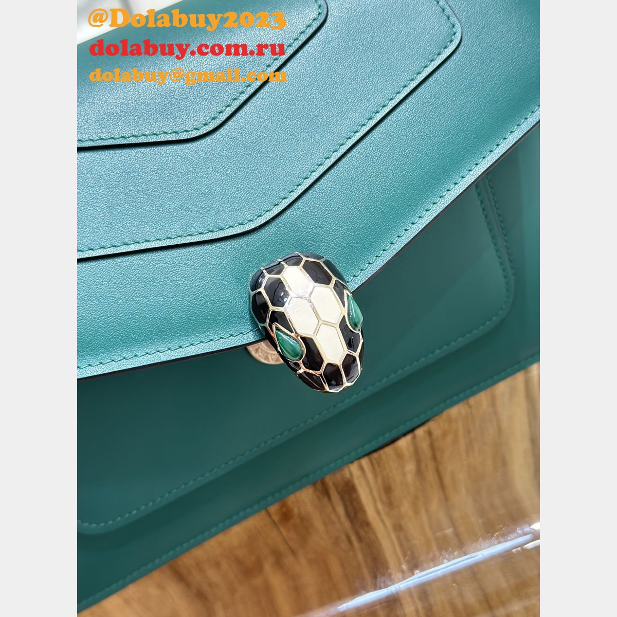 Duplicate BVLGARI SERPENTI FOREVER Crossbody Bags 289676