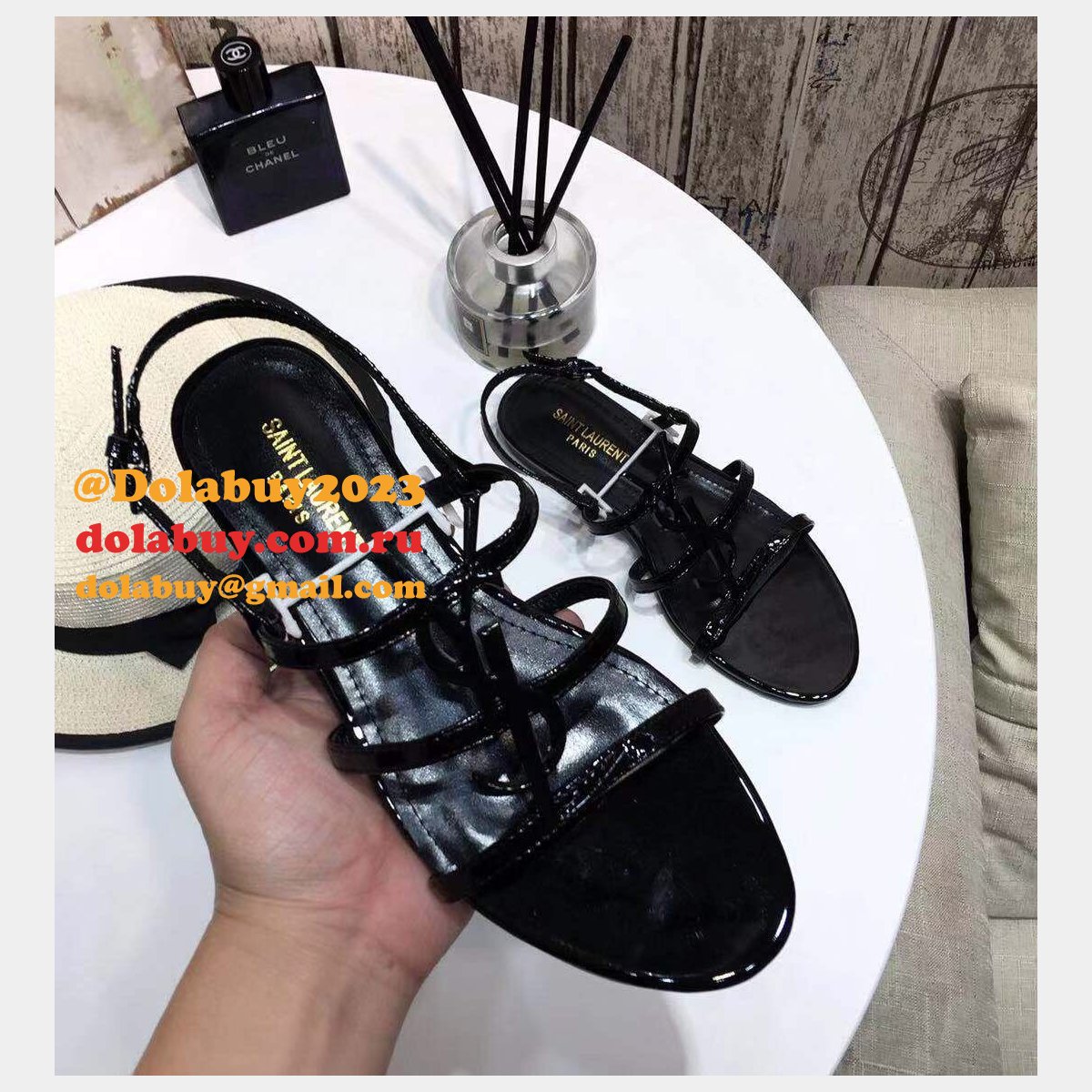 Saint Laurent Flat Sandals 003