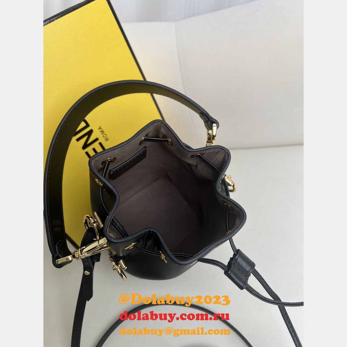 wholesale F**di mon tresor small bucket bag
