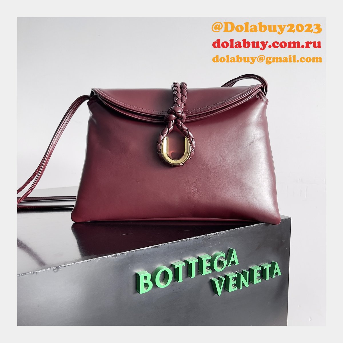 Best BOTTEGA VENETA Medium Liberta Replica Bag