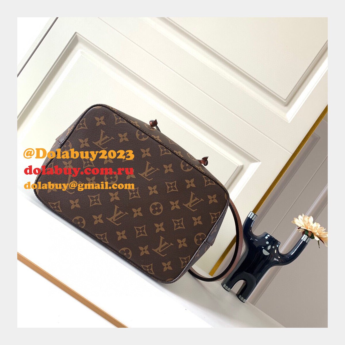 Luxury Replica Louis Vuitton Monogram Canvas Neonoe MM M44887 Bag