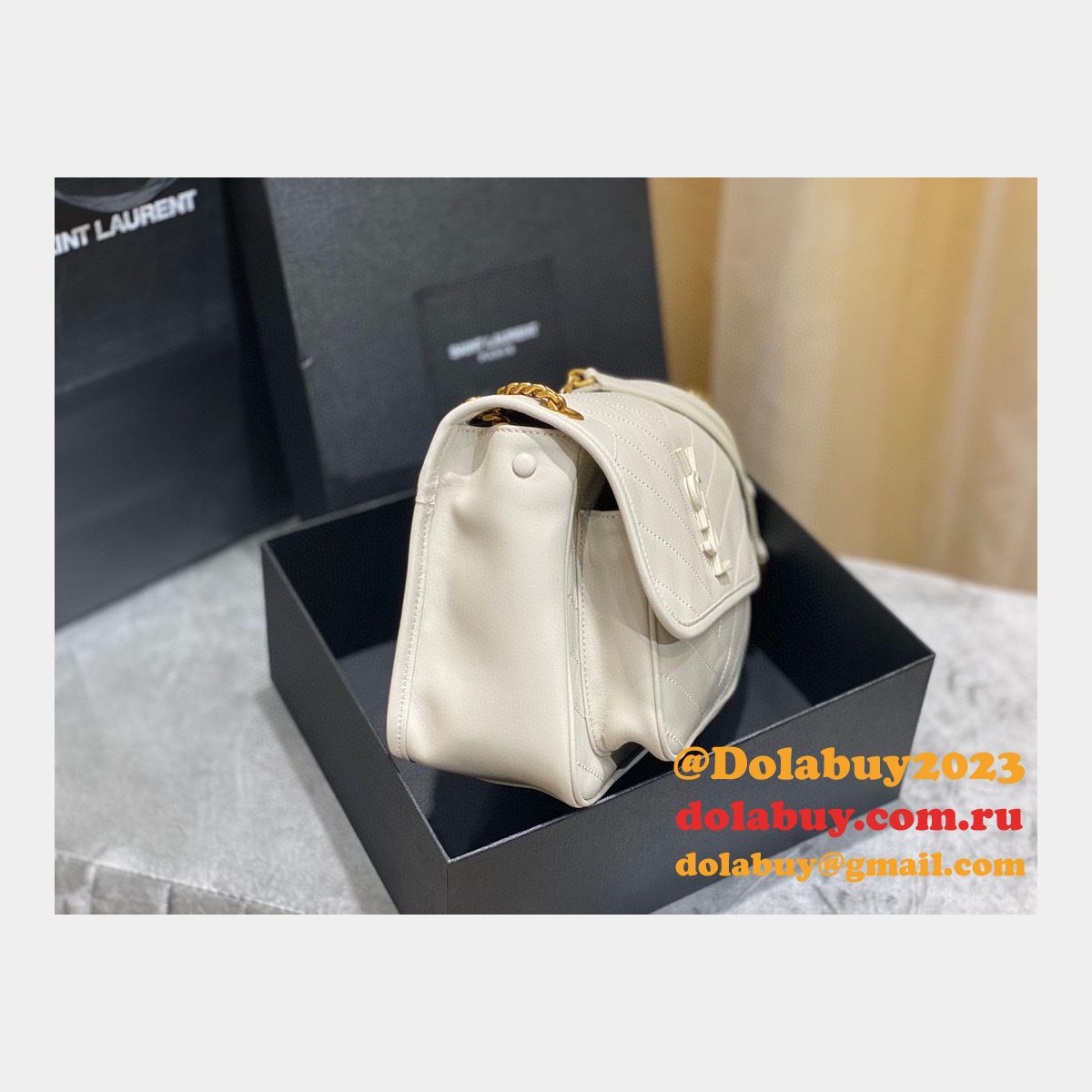 Top YSL Saint Laurent 28CM leather bags