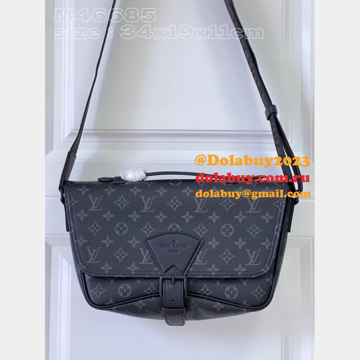 Louis Vuittons Inspired Montsouris Messenger Copy M46685 Bag