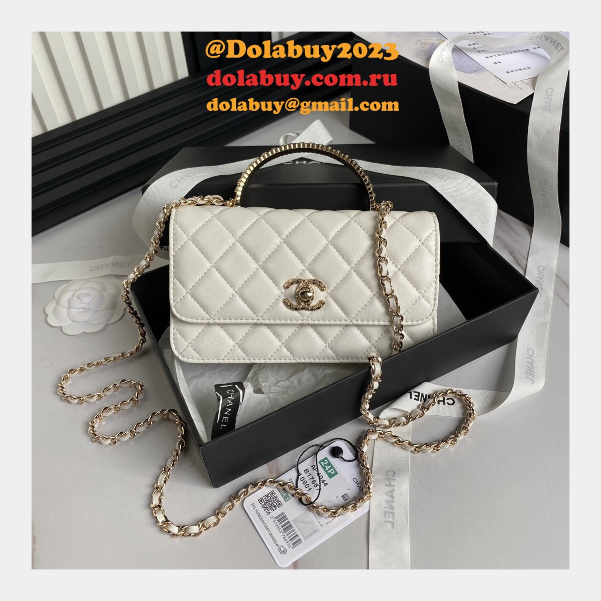 Luxury Replica Store Clutch With Chain AP4044 Totes Bag