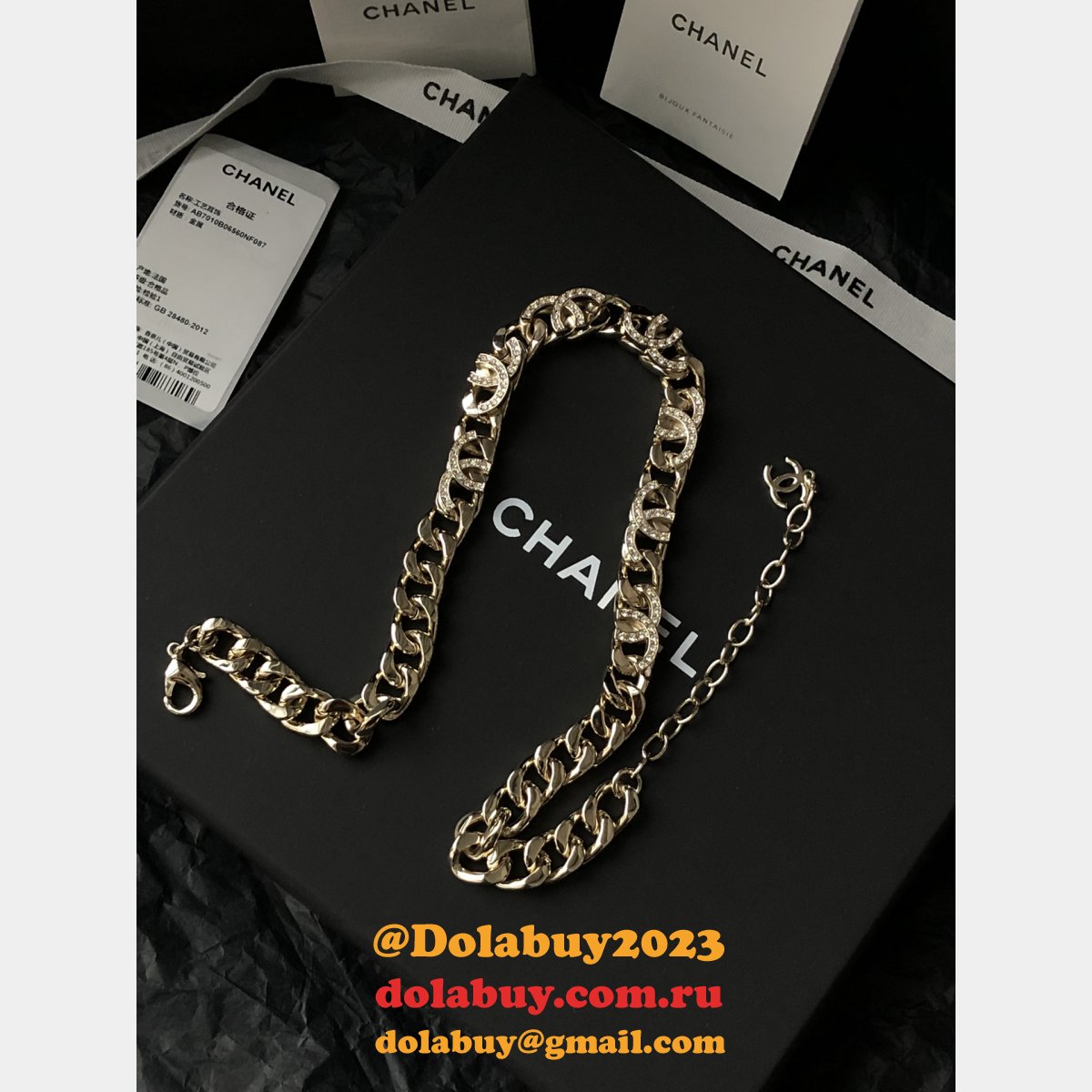 Quality Replica Inspired Choker Necklace Wholesale