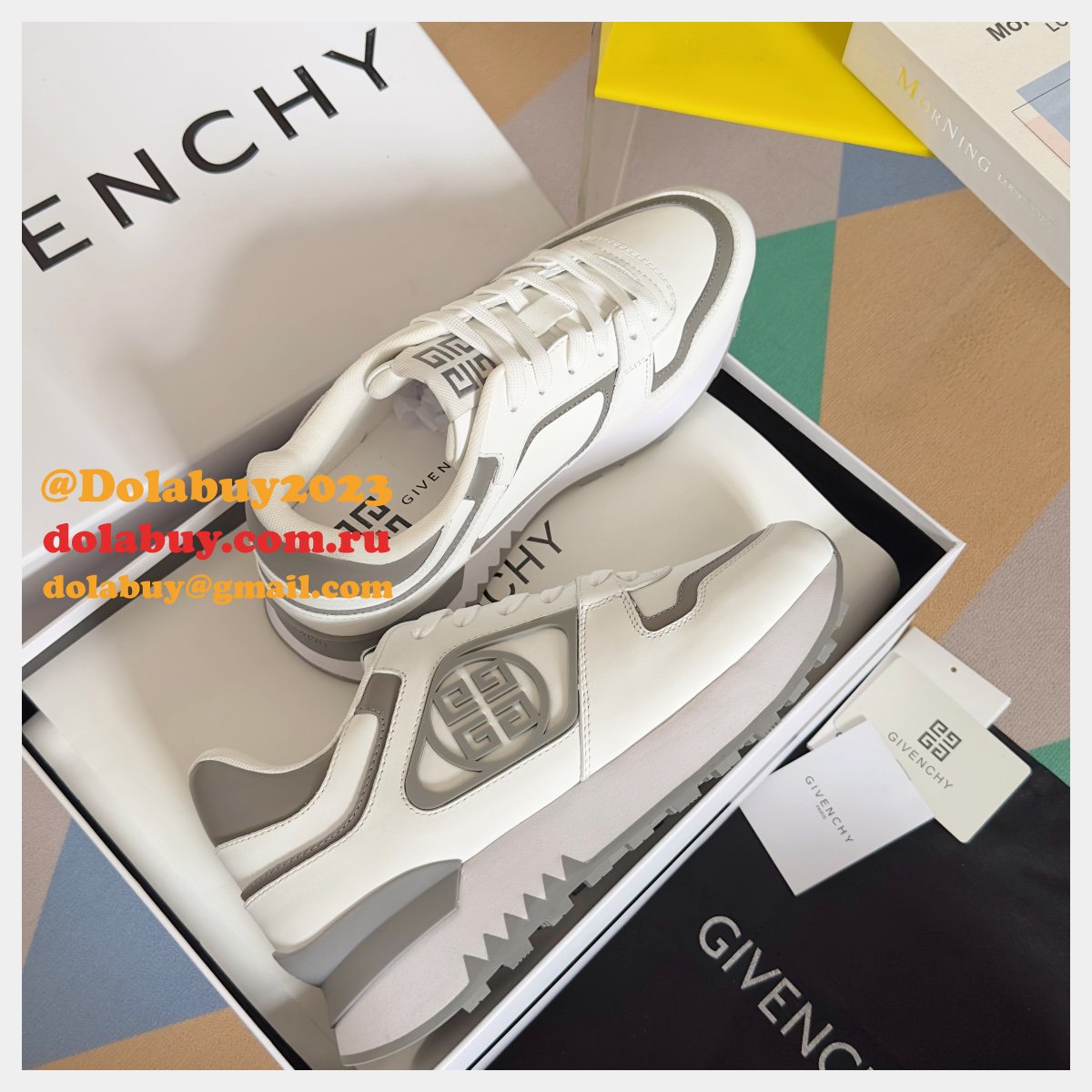 Wholesale GIVENCHY Spectre runner sneakers Perfect