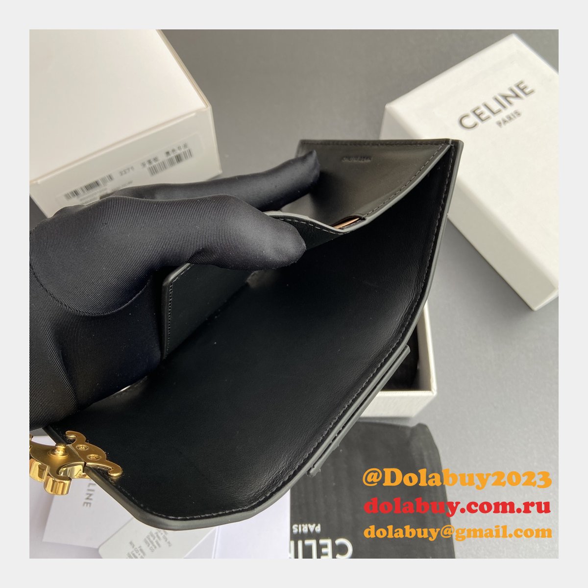 High Quality Fashion CELINE TRIOMPHE short wallet