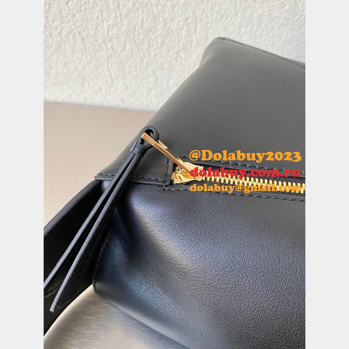 Shop Loewe Replica Puzzle Leather Hobo Top Quality Bag