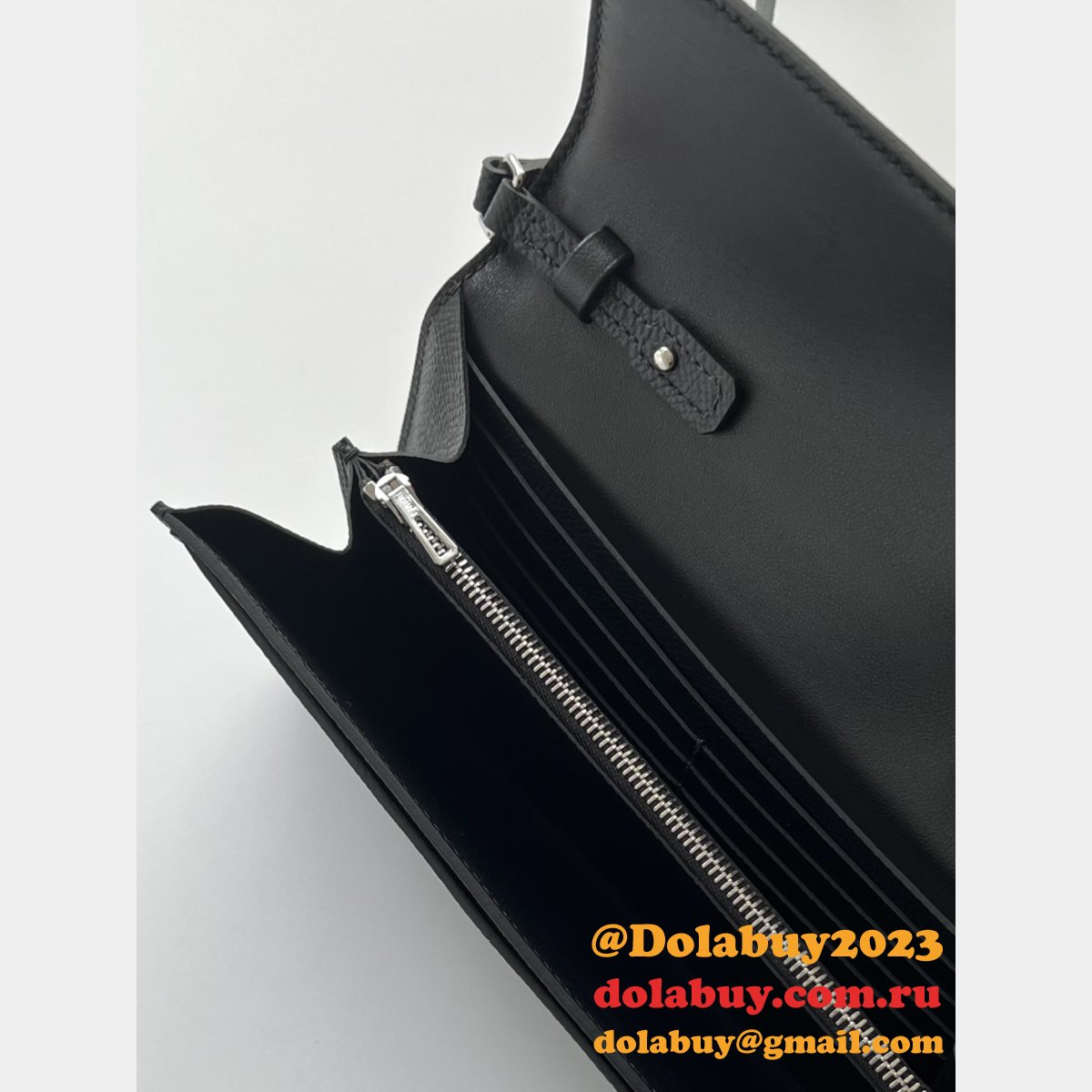 Luxury hermes constance to go epsom H clutch