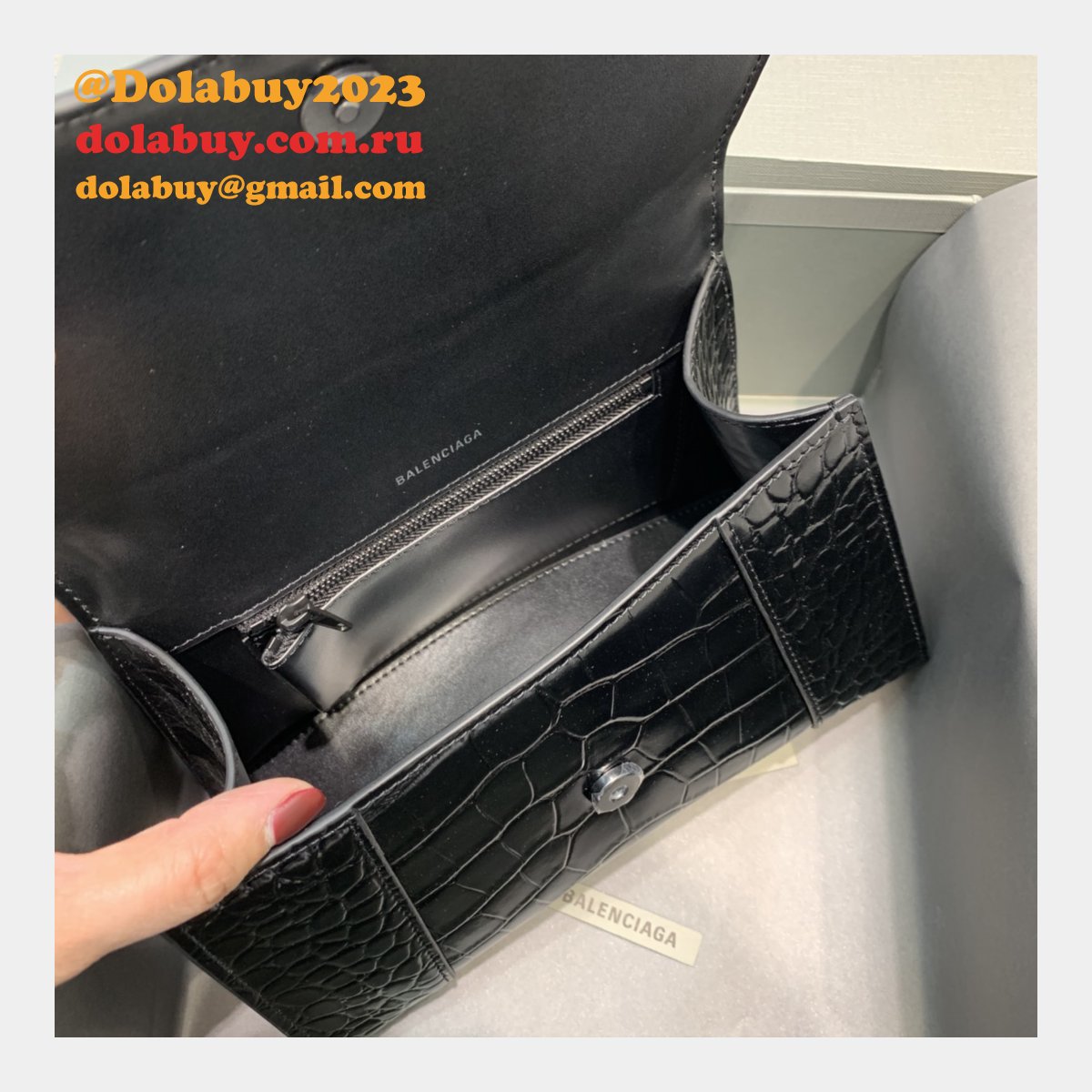 Balenciaga Replica Hourglass Small Top Handle Bag Black