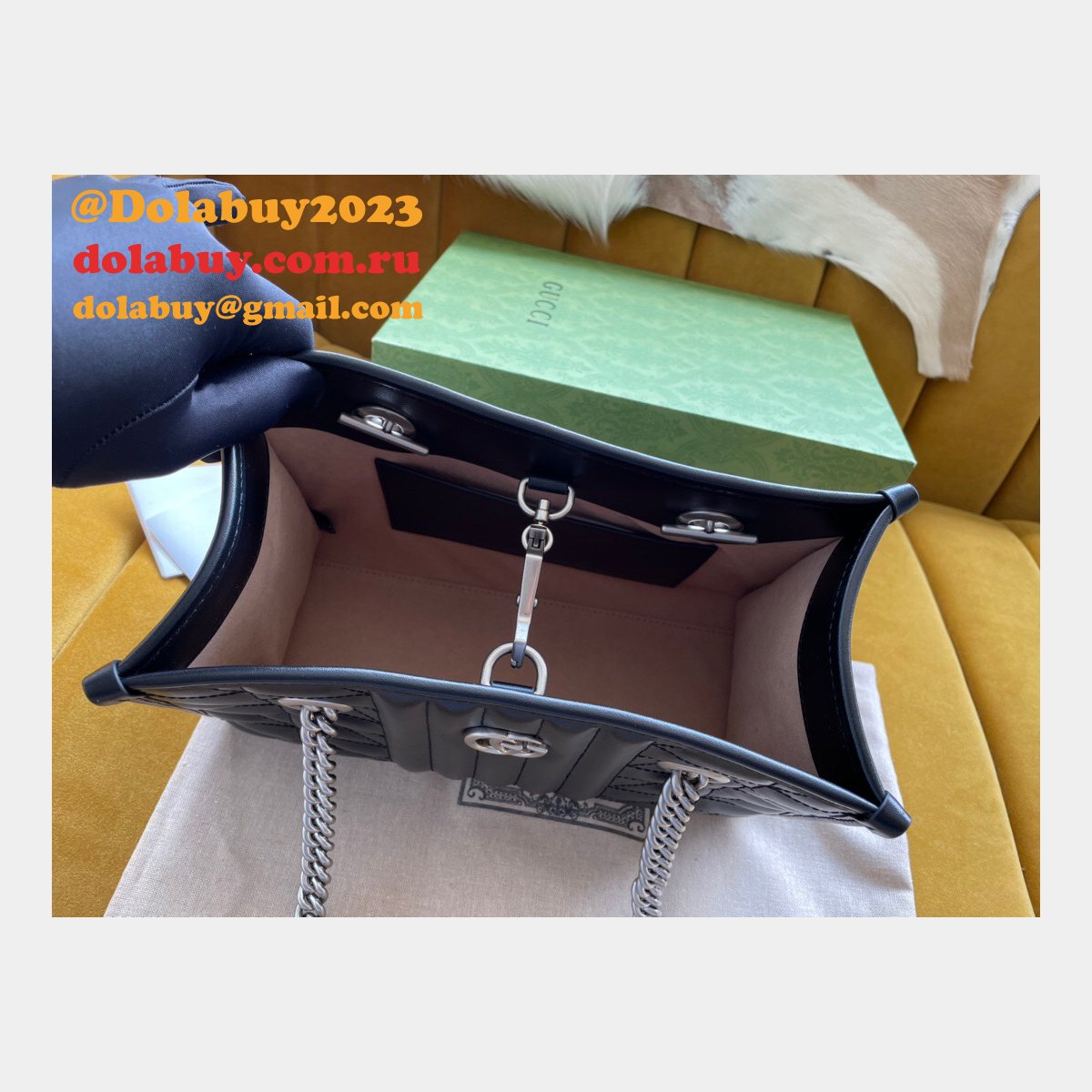 high quality G*u*i replica 681483 black small gg marmont tote bag