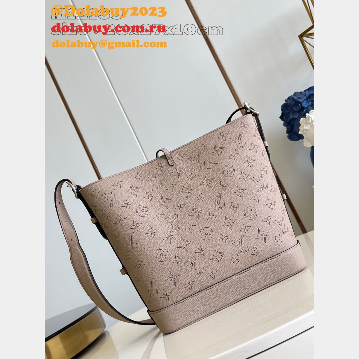 Outlet 1:1 Mirror Louis Vuitton Replcias Flore Mahina M12140 Bag