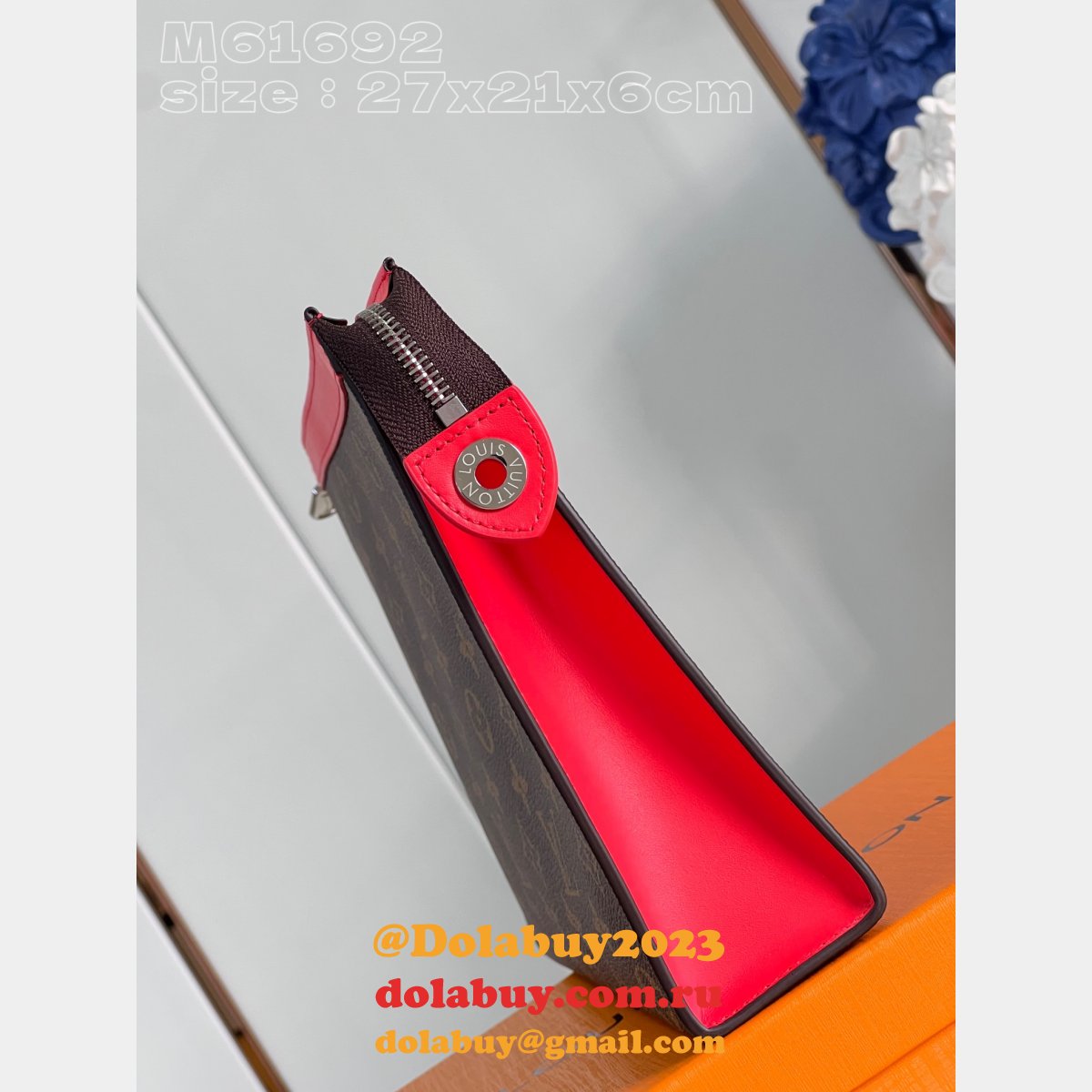 Pochette Voyage Copy Top Quality M61692 Louis Vuitton Replica Bag