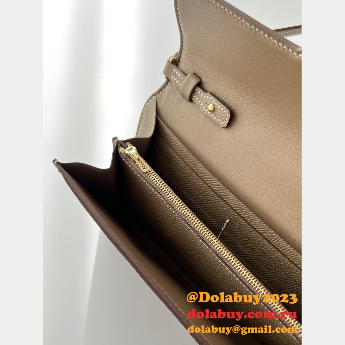 Luxury hermes constance to go epsom H clutch