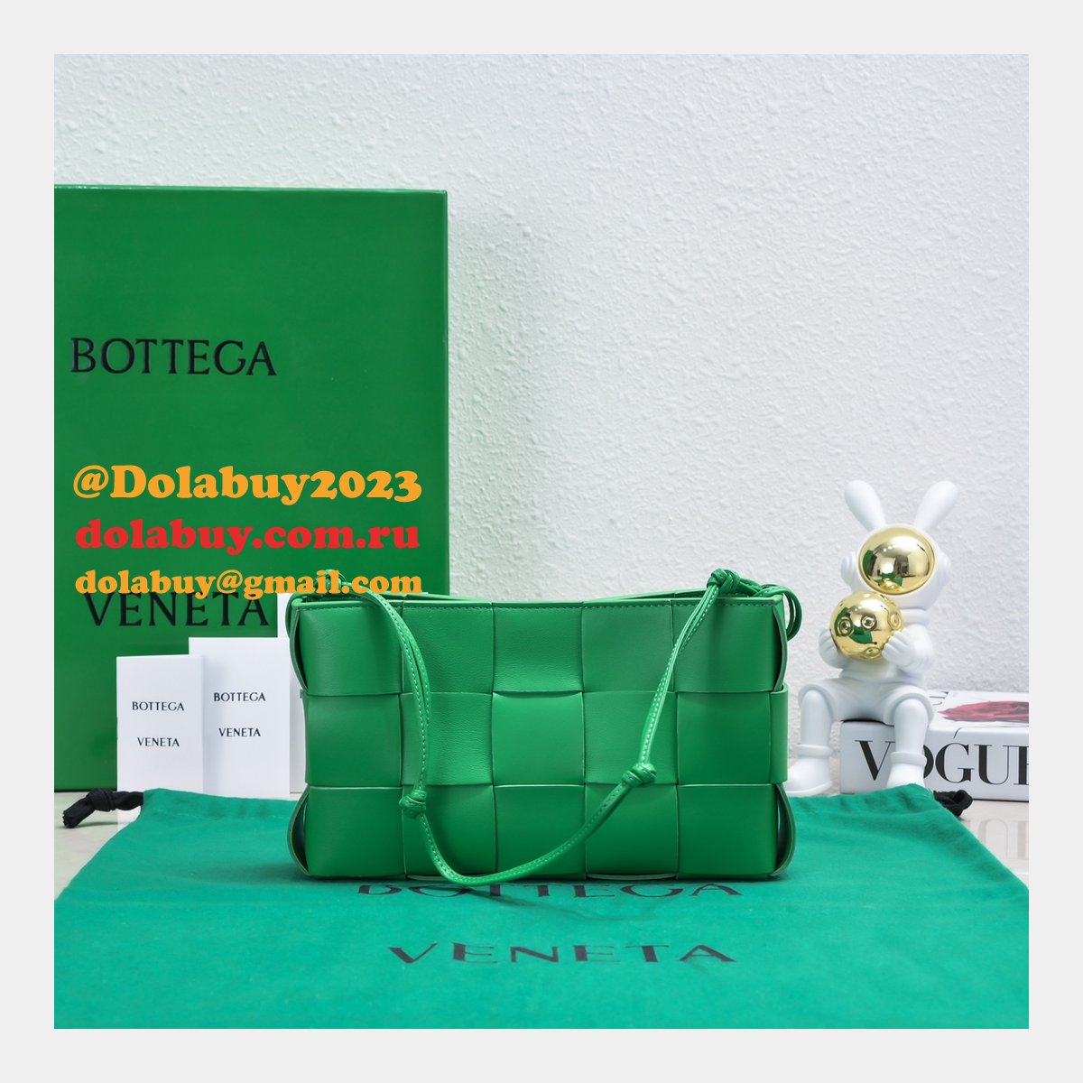 Fashion Club Bottega Veneta Cassette Intreccio 7741 Replica Bag