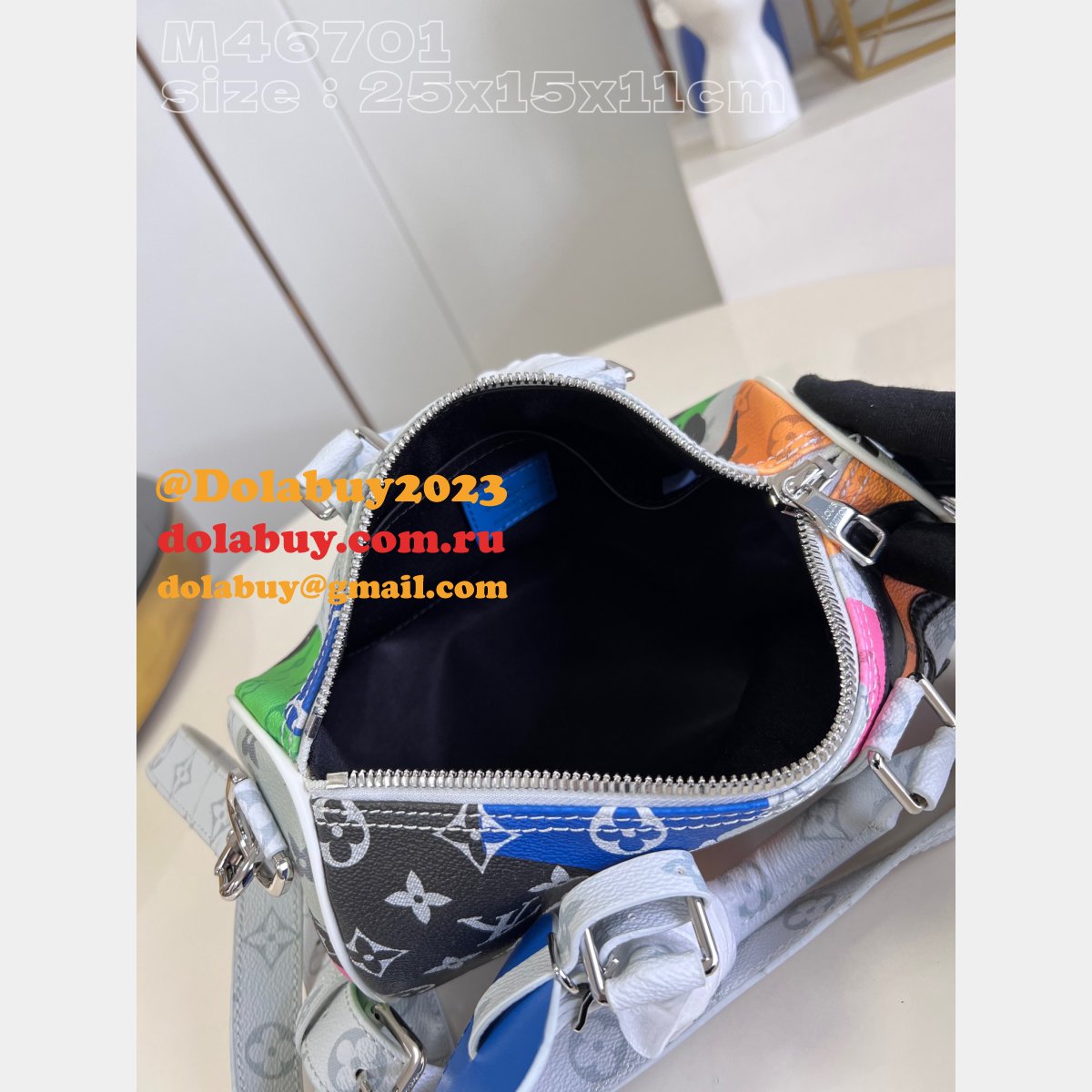 Keepall Bandoulière 25 Monogram M46701 Replicas Louis Vuitton Bag