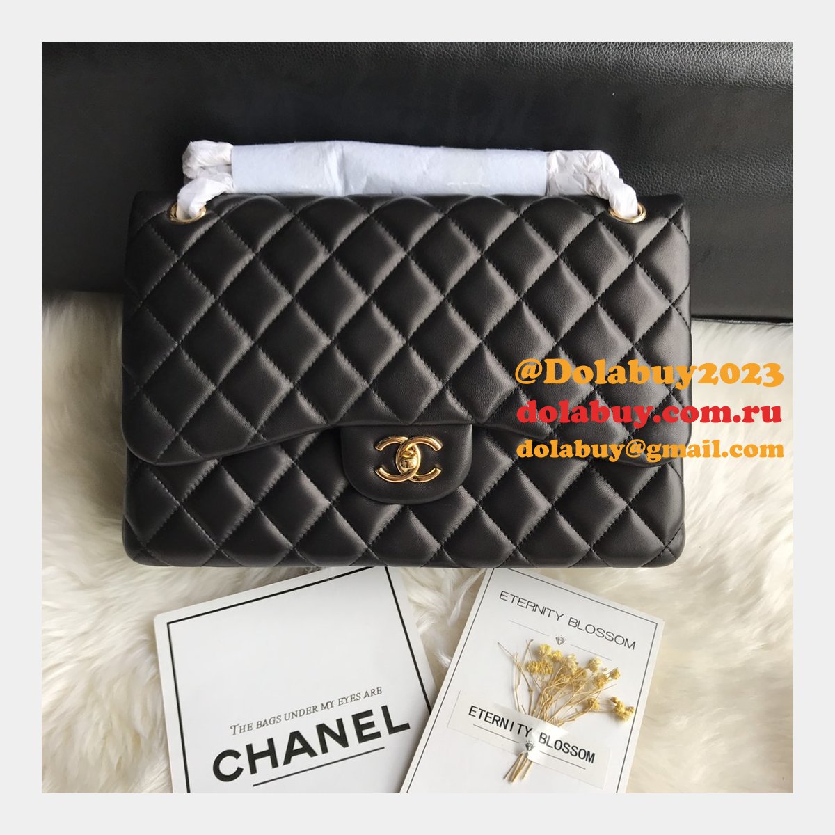 CC CF Knockoff Grained Lambskin & Gold-Tone Metal 30CM Black Maxi