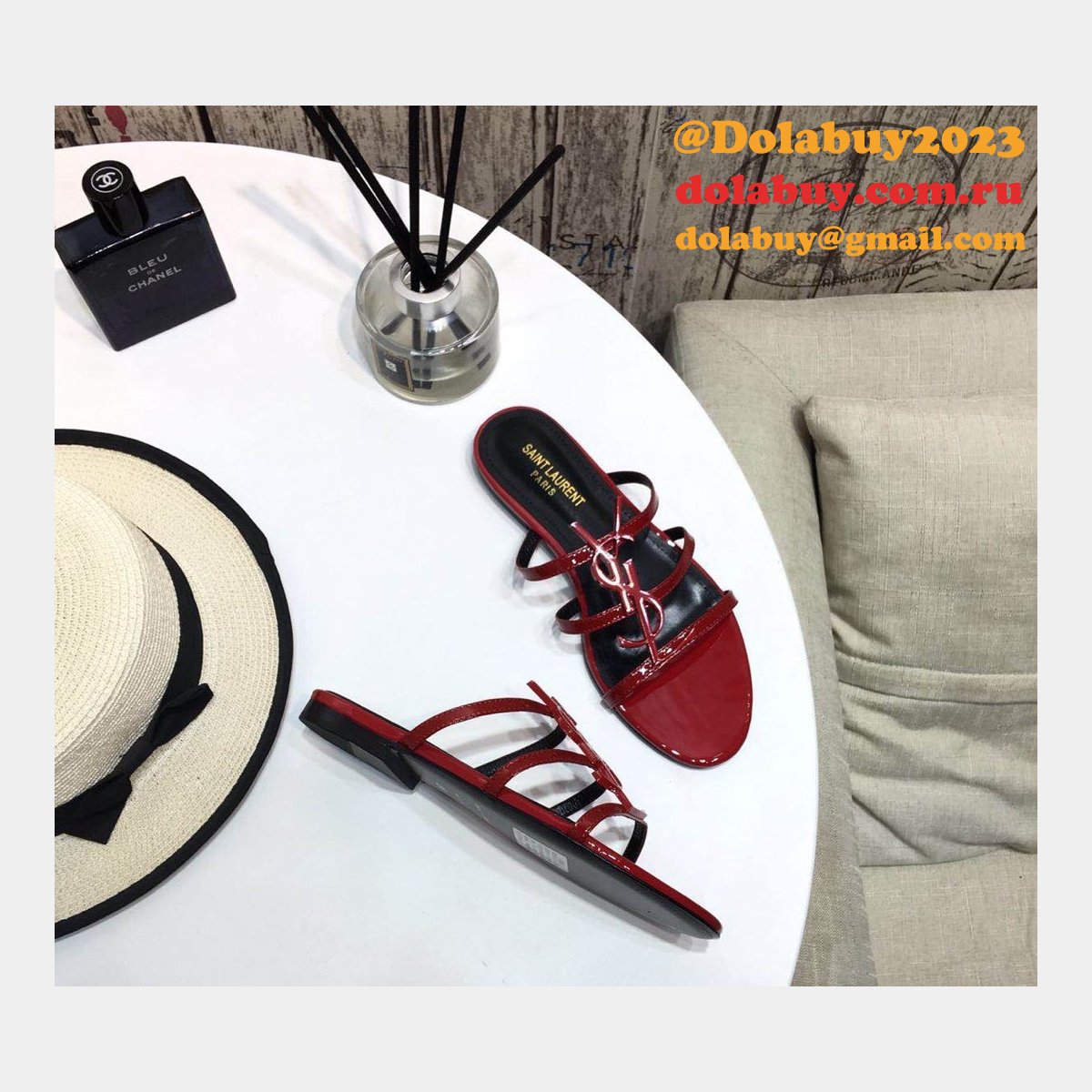 Saint Laurent Flat Sandals 002