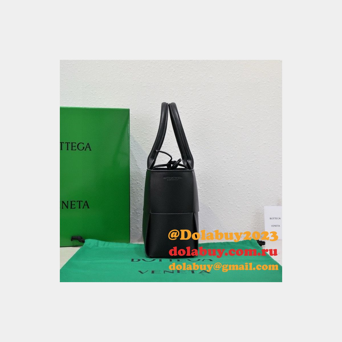 Perfect BOTTEGA VENETA Arco Small Tote Bag 30CM