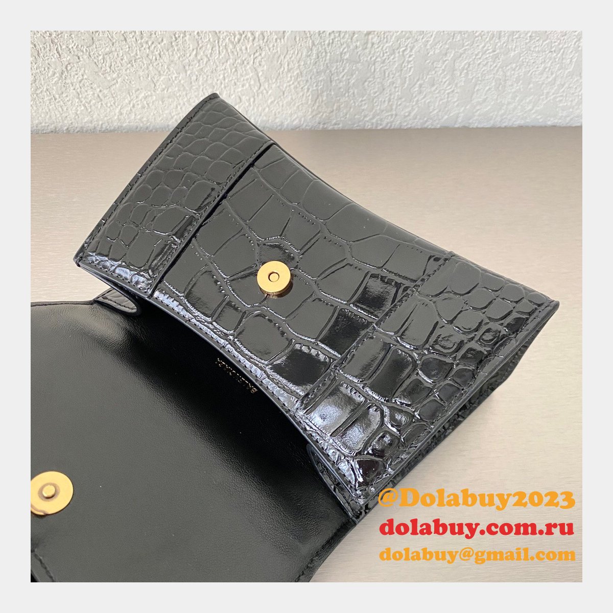 BEST BALENCIAGA KNOCK OFF CROCO HOURGLASS 19/23CM