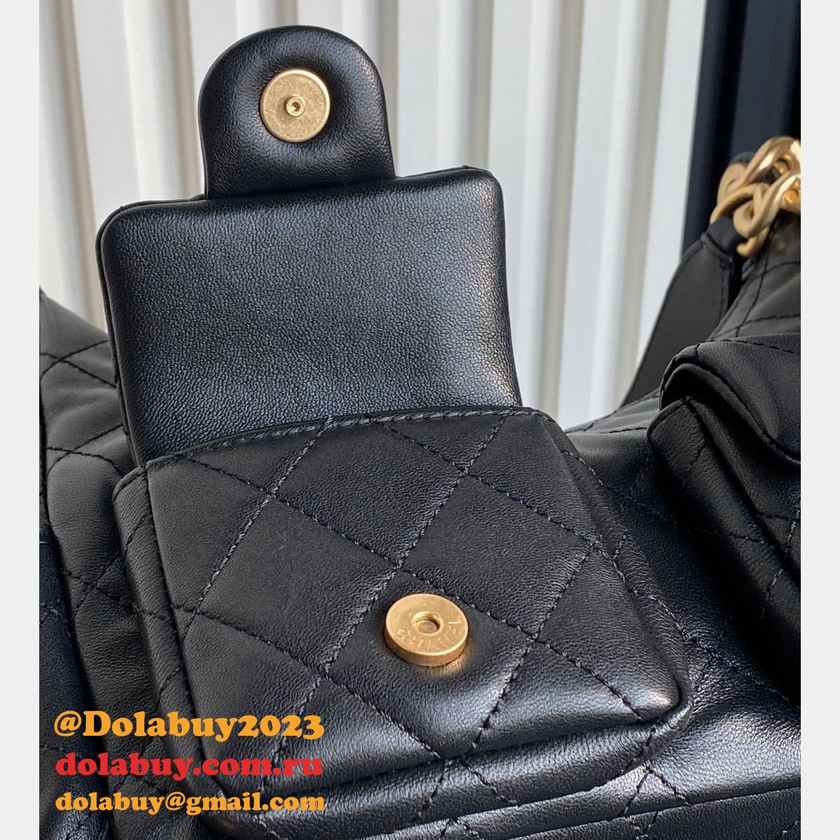 High Quality Replica Hobo Shoulder AS5339 Bag