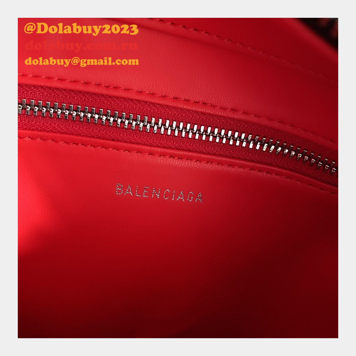 Luxury Balenciaga shoulder Triangle Black bag