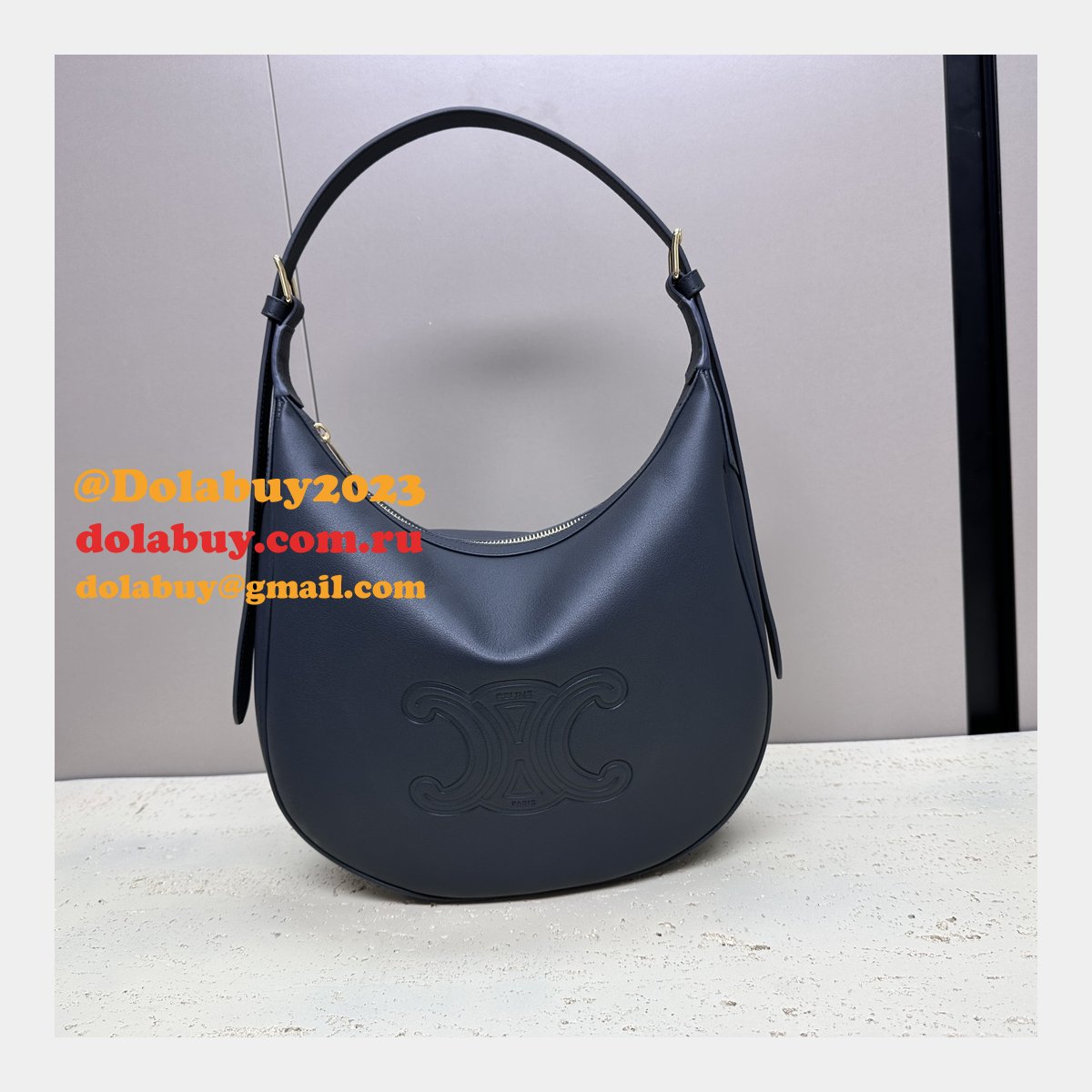 Best Heloise Cuir Triomphe Replica Celine 114712 Bag