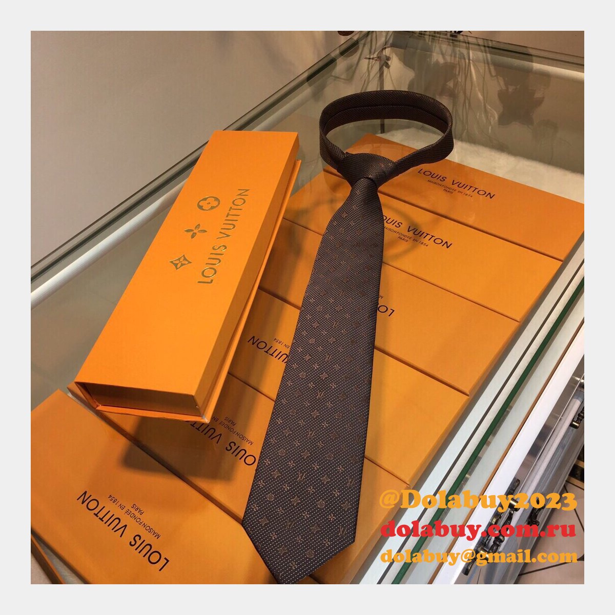 Louis Vuitton Monogram Classic Jacquard series Tie
