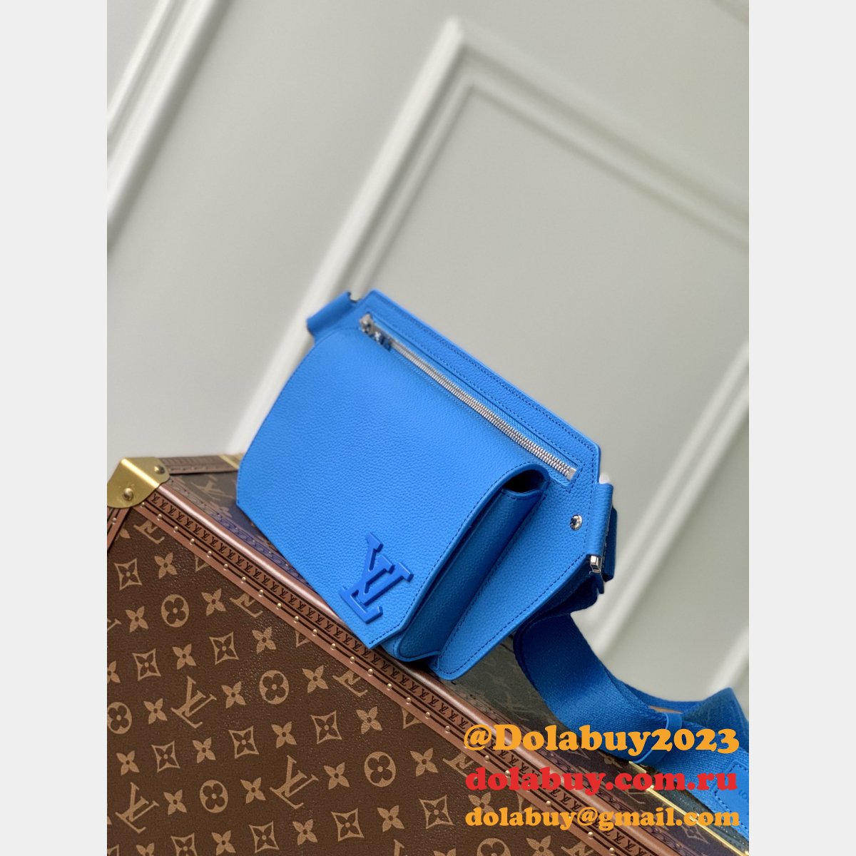 Takeoff Slingbag Louis Vuitton High Quality M22665 LV Aerogram Bag