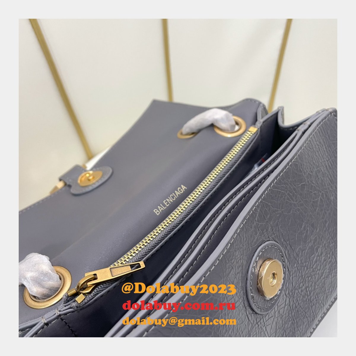 Top Quality BEST BALENCIAGA Crush Chain Small Bag 25CM