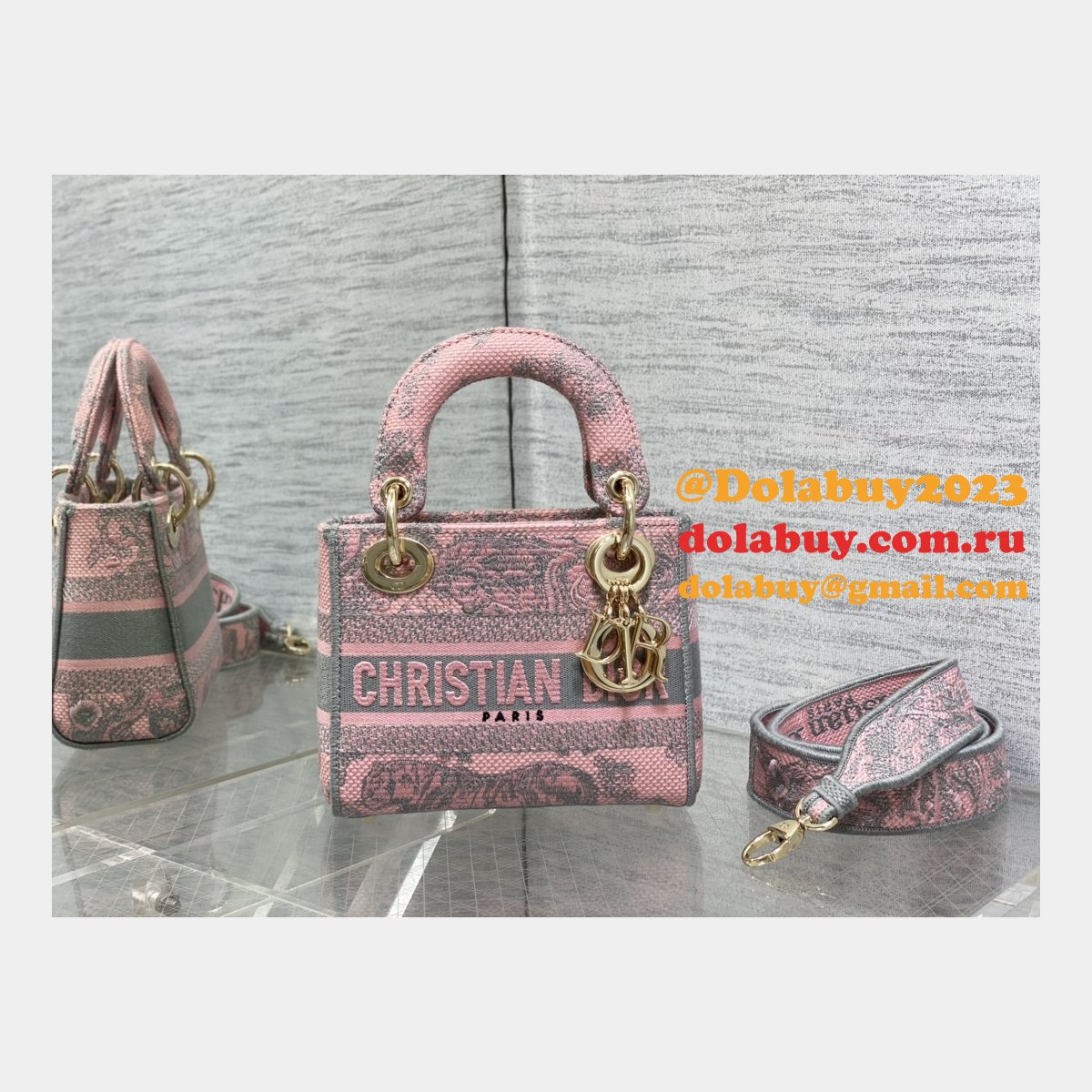 Exquisitely Made Replica Dior Lady 17CM Bag From Online Shopping